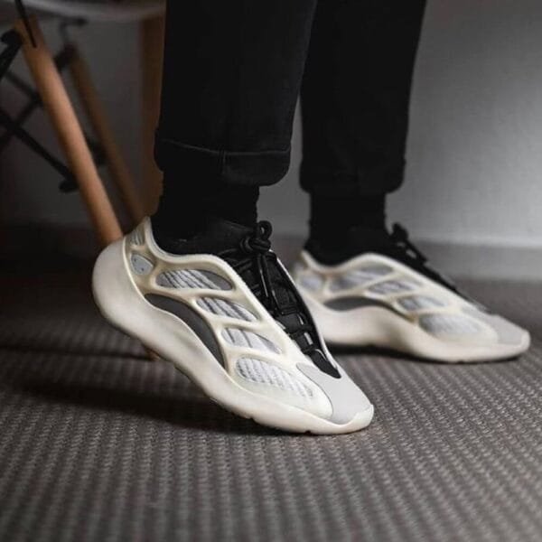 Yeezy 700 V3 Azael