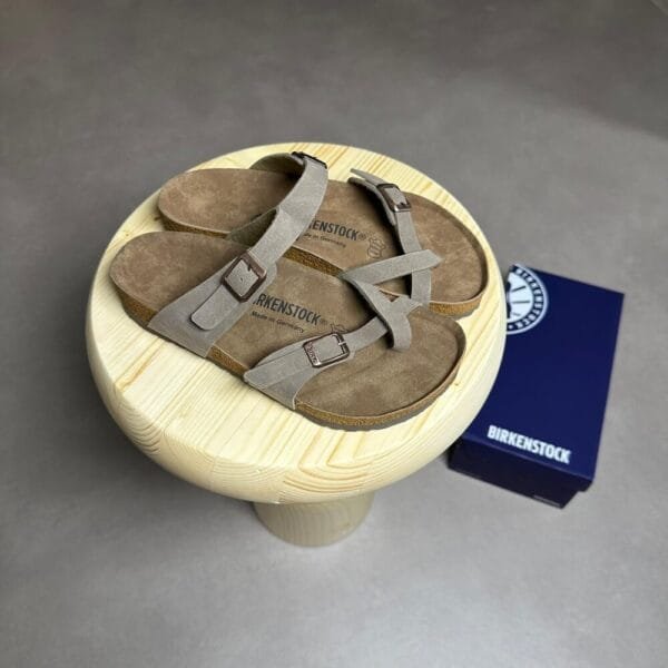 Birkenstock Mayari Stone