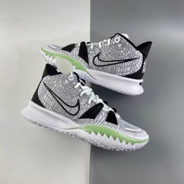 Nike Kyrie 7 “ Hip – Hop “