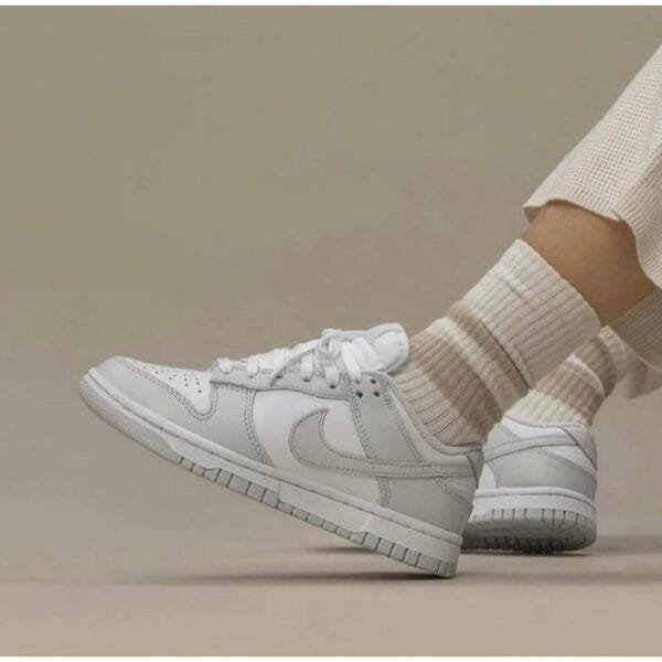 Nike SB Dunk Low “Grey Fog”